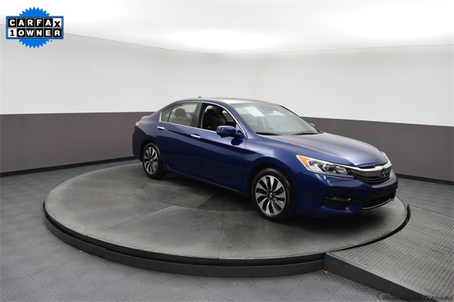 Pre Owned 2017 Honda Accord Hybrid Ex L 4d Sedan In Bartlett 1483a Pre Owned 2017 Honda Accord Hybrid Ex L